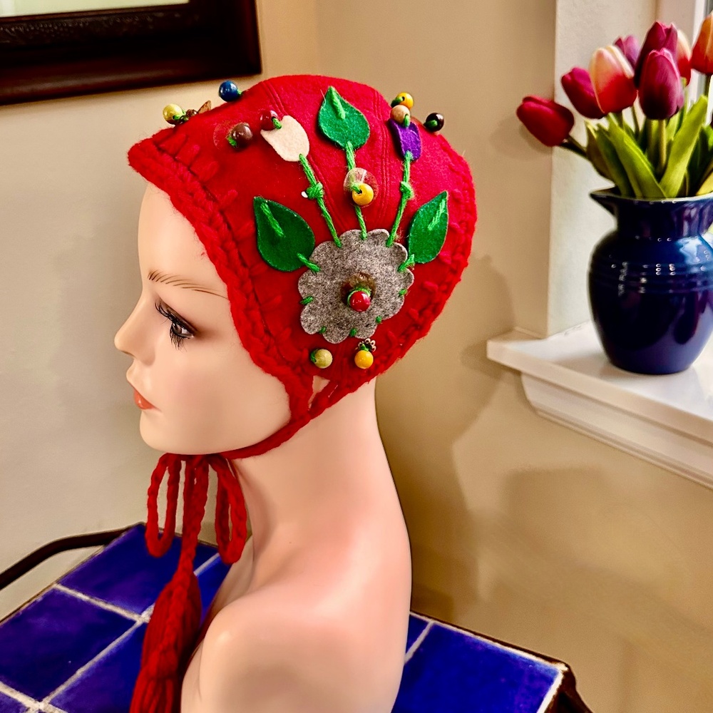 Vintage 40s Woman’s Red Wool HandmadeTyrolean Style Snow Bonnet / Winter Hat